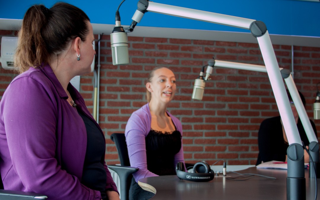 Radio en TV interviews 9 april 2016 voor Omrop Fryslân, RTV Noordoost-Friesland,Concert in de Schierstins te Veenwouden